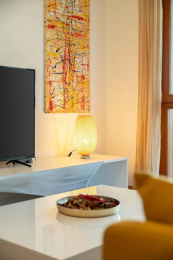 Amsterdam Suite Design + Posto Auto Rome 0*,